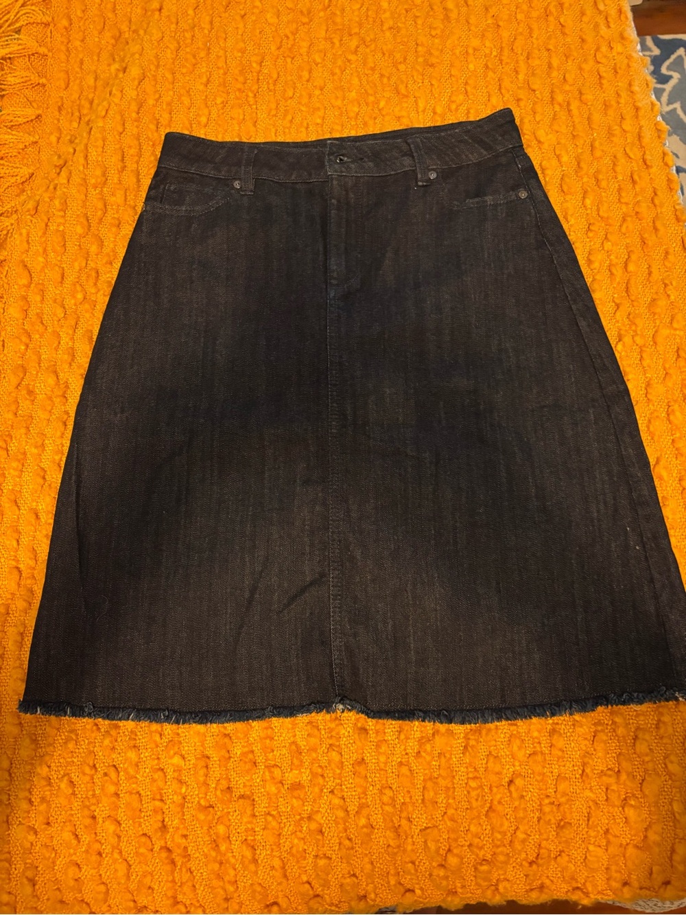 LIZ CLAIBORNE Denim Skirt